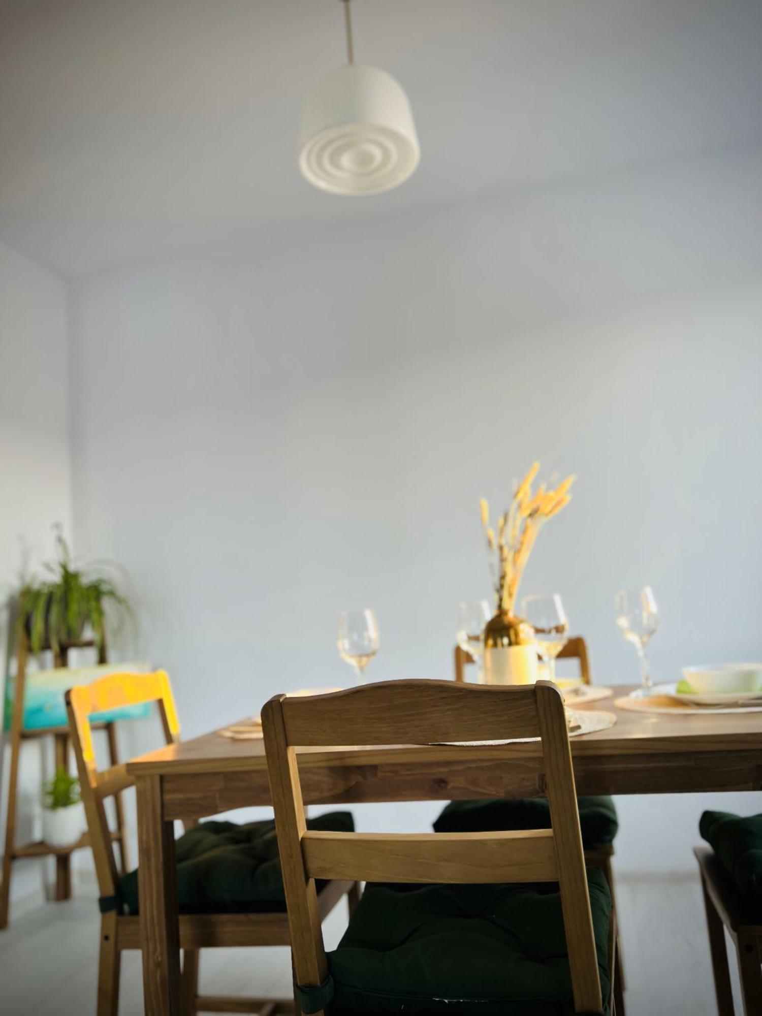 Airport Gardens Loft Otopeni Exterior foto